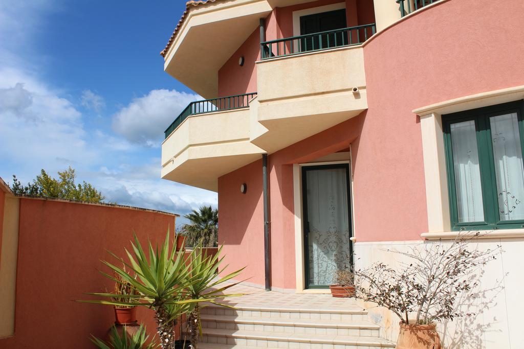 Villa Orchidea Luxury B&B Ispica Dış mekan fotoğraf