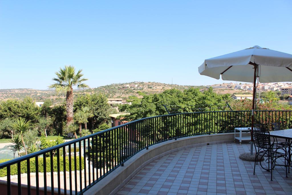 Villa Orchidea Luxury B&B Ispica Dış mekan fotoğraf